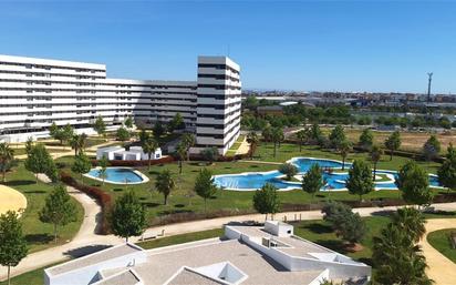 Exterior view of Flat for sale in  Sevilla Capital  with Terrace