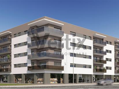 Vista exterior de Àtic en venda en Girona Capital amb Aire condicionat, Terrassa i Balcó