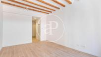 Flat for sale in Street Sant Antoni Abat, Ciutat Vella, imagen 3