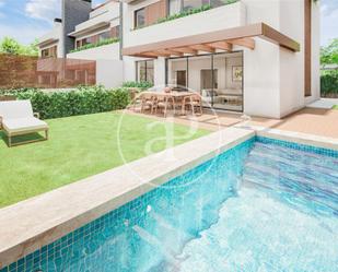 Garden of House or chalet for sale in Pozuelo de Alarcón  with Air Conditioner, Terrace and Swimming Pool