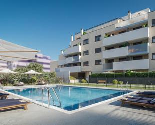 Swimming pool of Flat for sale in Valdemoro  with Terrace and Balcony