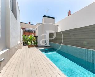 Swimming pool of House or chalet for sale in  Barcelona Capital  with Air Conditioner, Terrace and Swimming Pool