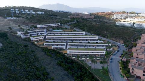 Foto 2 de vivenda d'obra nova a Pis en venda a Bahia las Rocas P, Chullera, Málaga