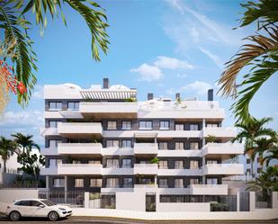 Vista exterior de Apartament en venda en Estepona amb Piscina comunitària