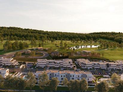 Vista exterior de Pis en venda en Oleiros amb Terrassa