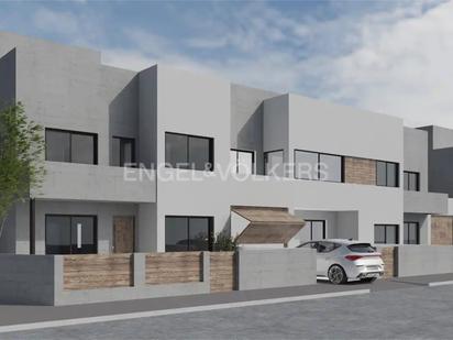 Exterior view of Single-family semi-detached for sale in Santa Oliva  with Air Conditioner, Private garden and Terrace