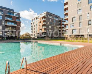 Piscina de Pis en venda en Esplugues de Llobregat amb Aire condicionat, Terrassa i Piscina comunitària